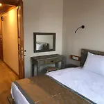 Mansion *