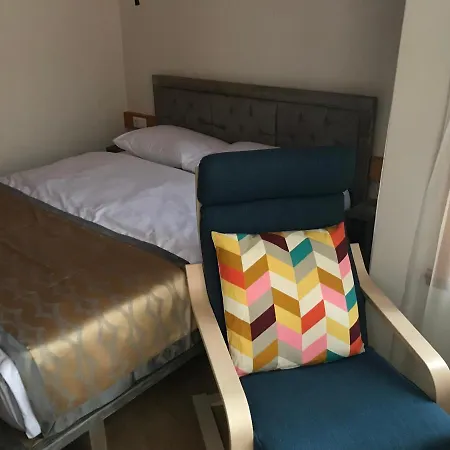 מלון Mansion *