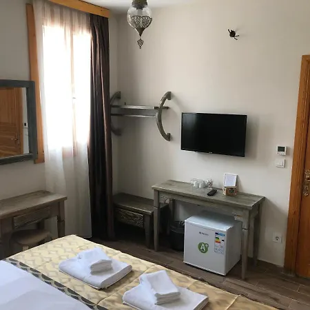 Mansion מלון *