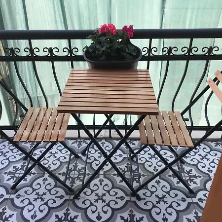 Mansion מלון *
